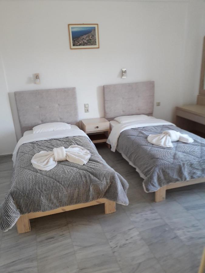 Knossos Hotel Каламаки Екстериор снимка